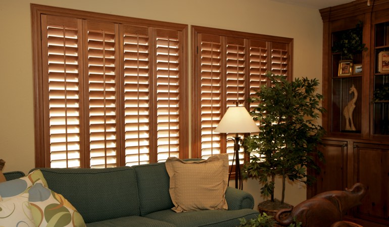 How To Clean Wood Shutters In Detroit, MI